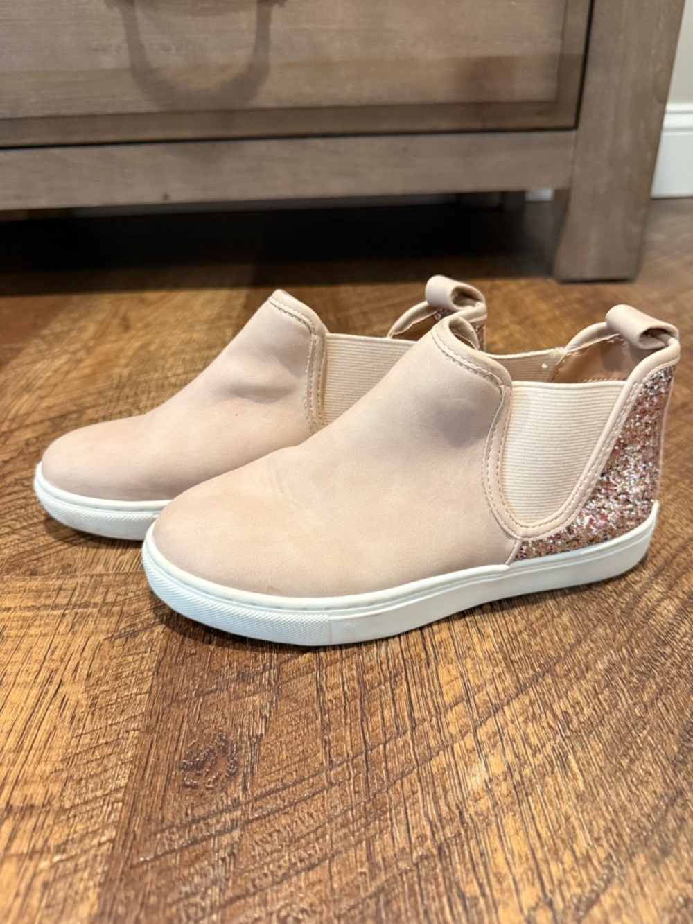 Report Kids Pink Slip-On Sneakers with Glitter Heel